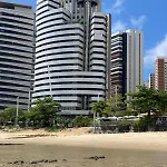 Linda e completa acomodação na Beira Mar